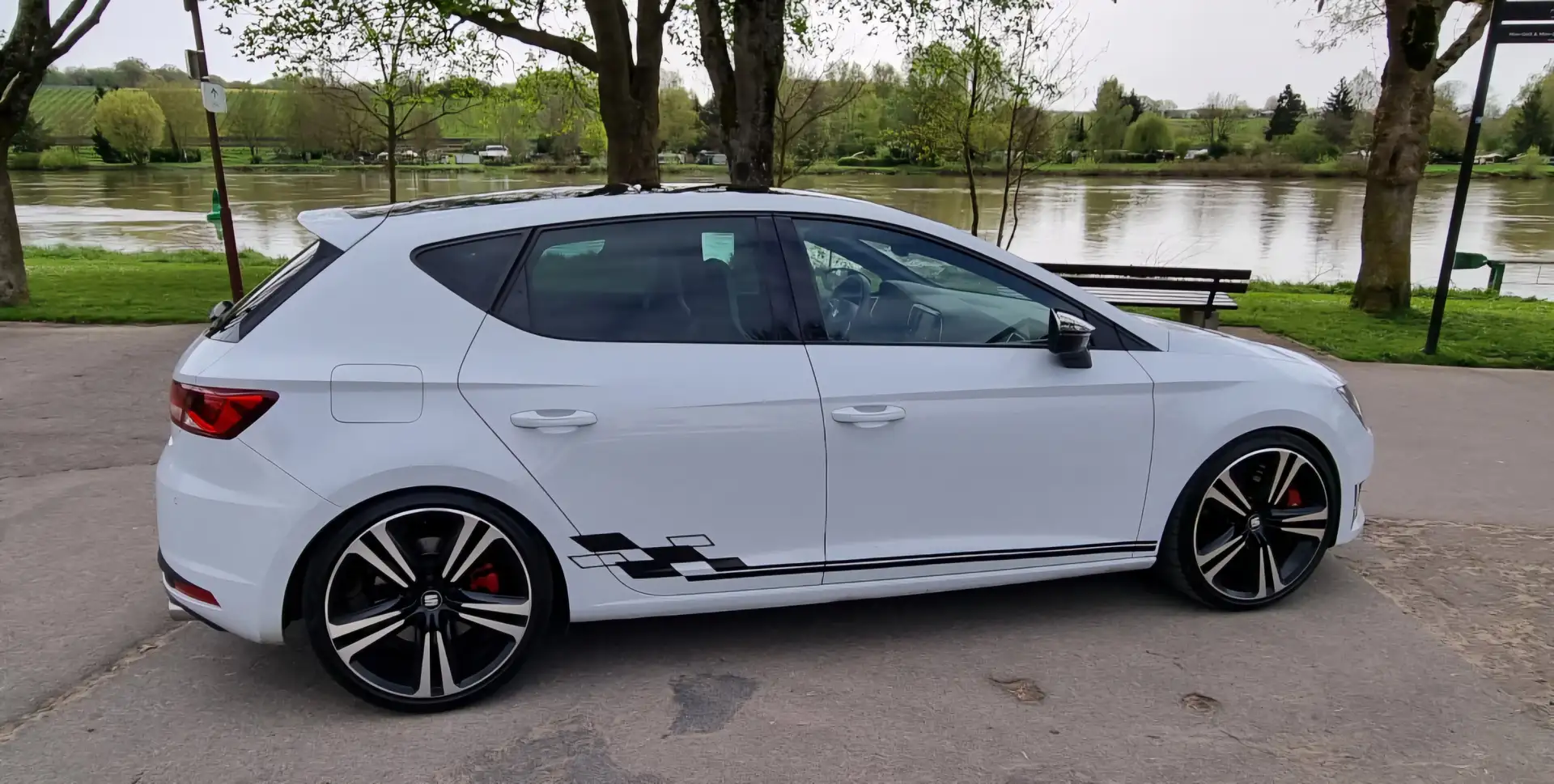 SEAT Leon Cupra 5F 2.0TFSi Blanc - 2