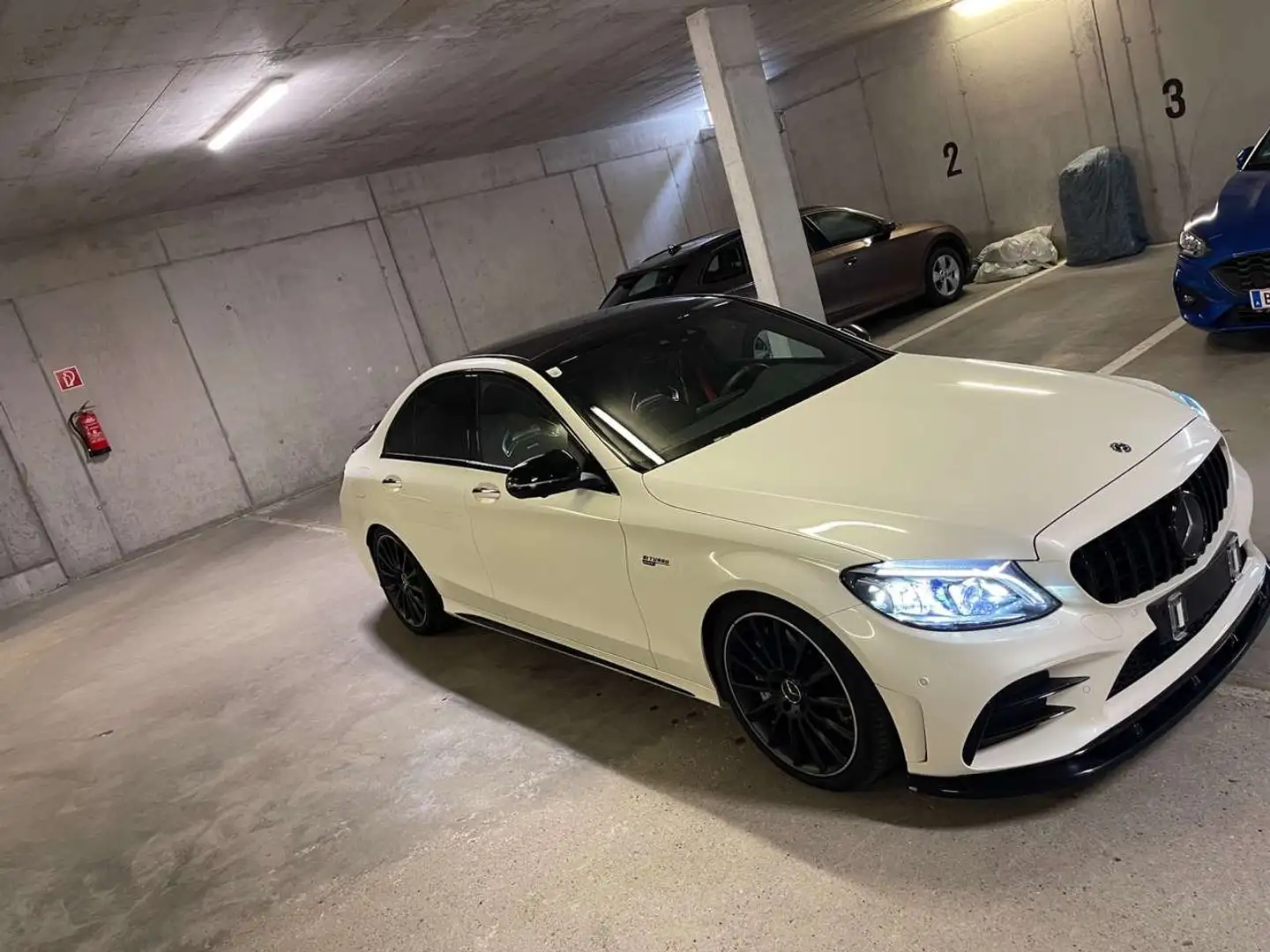 Mercedes-Benz C 43 AMG C 43 AMG 4MATIC Aut. Weiß - 1