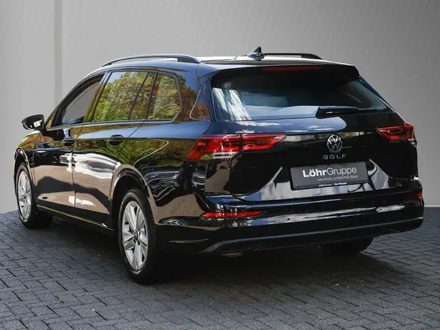 Volkswagen Golf view 6