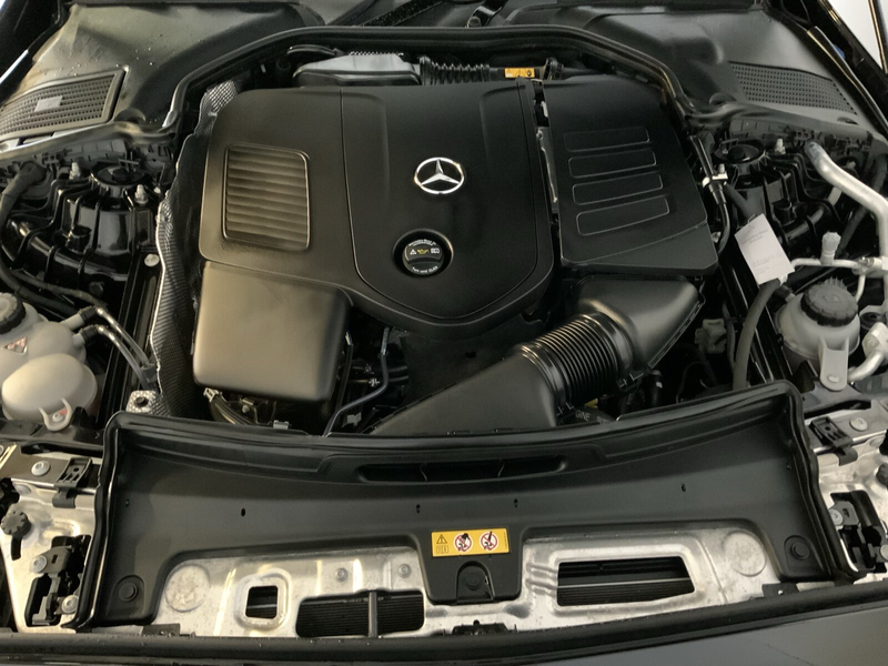 Mercedes-Benz C 400 C 400 e 4M AVANTGARDE Pano LED DISTRO 360° Burm — photo 13