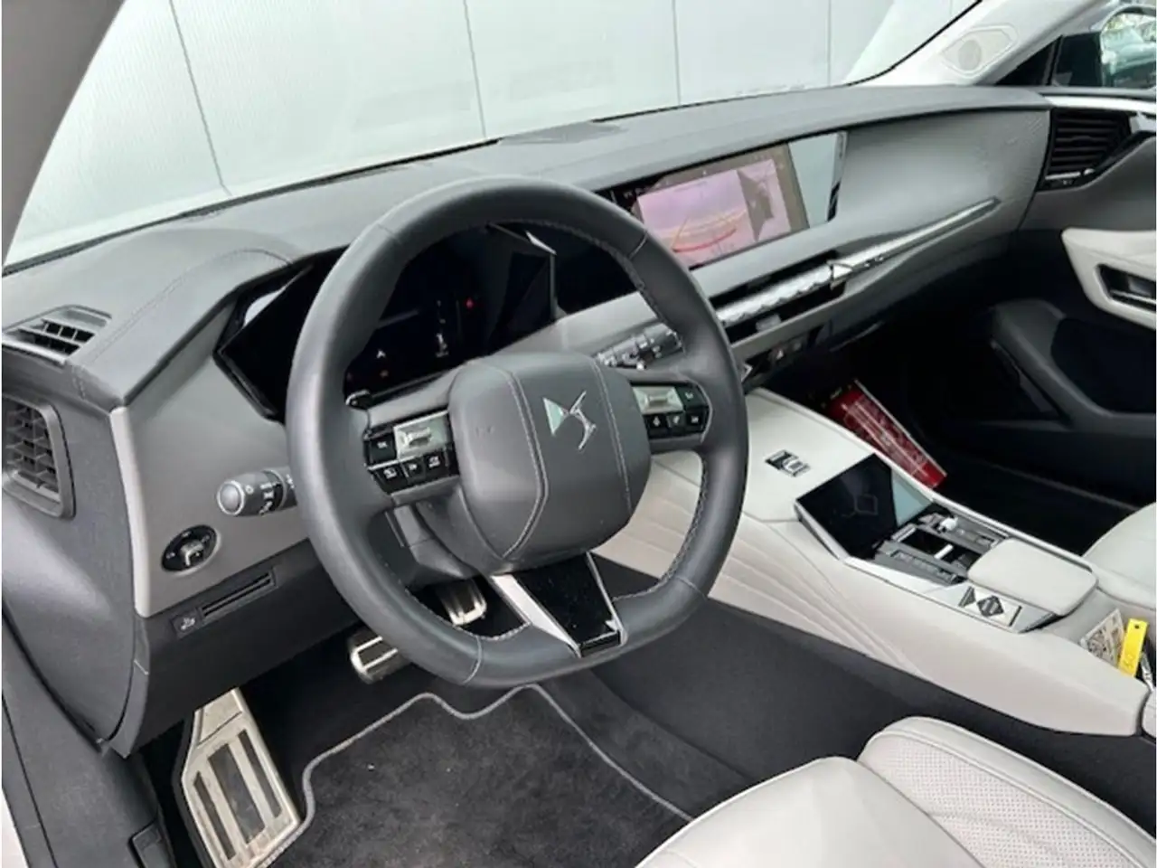 DS Automobiles DS 4 PureTech Esprit De Voyage AUT 10