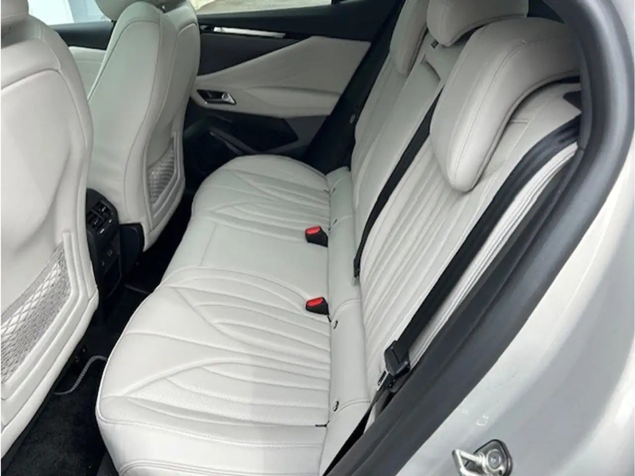 DS Automobiles DS 4 PureTech Esprit De Voyage AUT 13