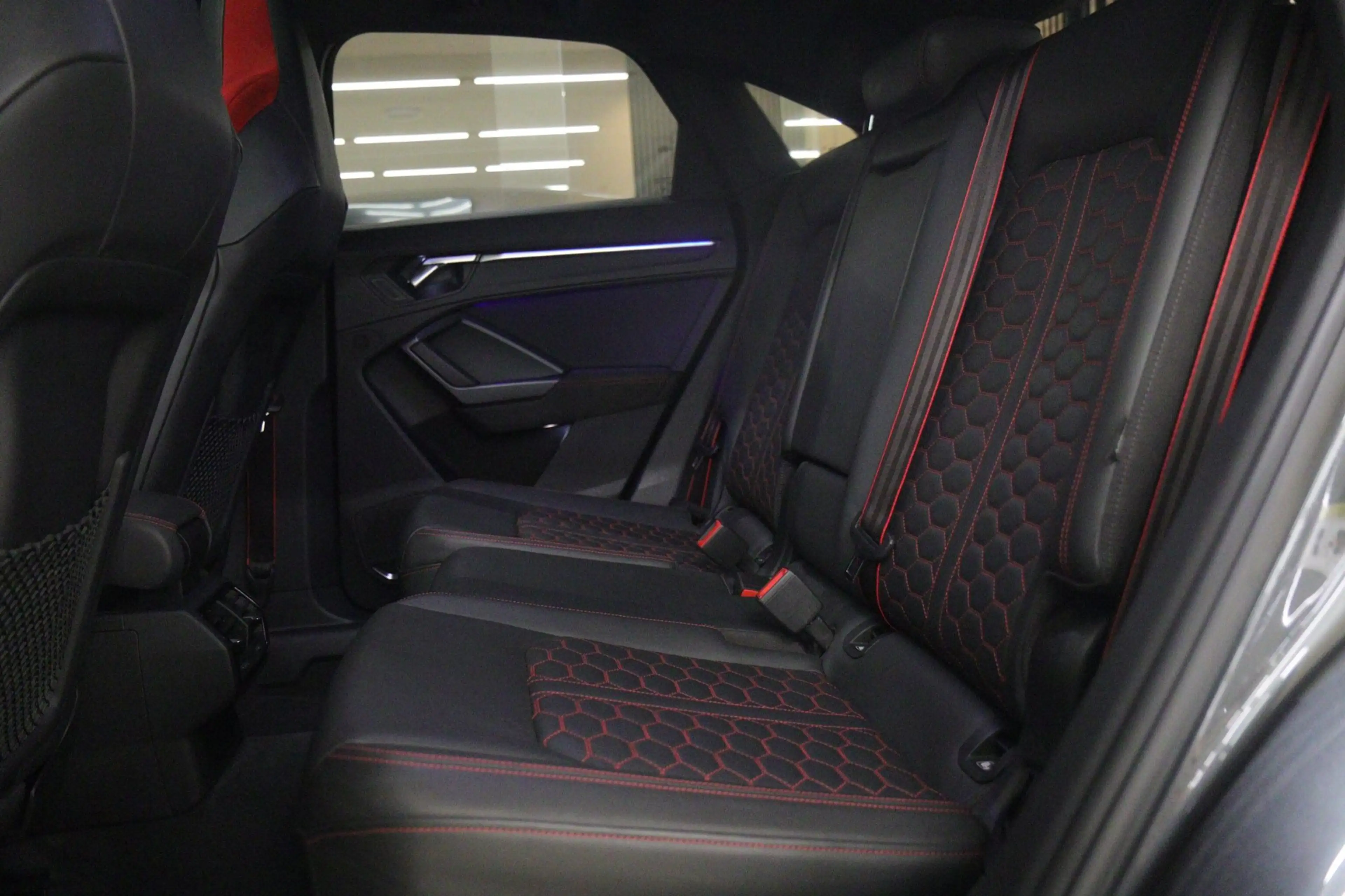 Audi RS Q3 Sportback TFSI Pano/360Cam/Carplay/RSStoelen/Blind — photo 20
