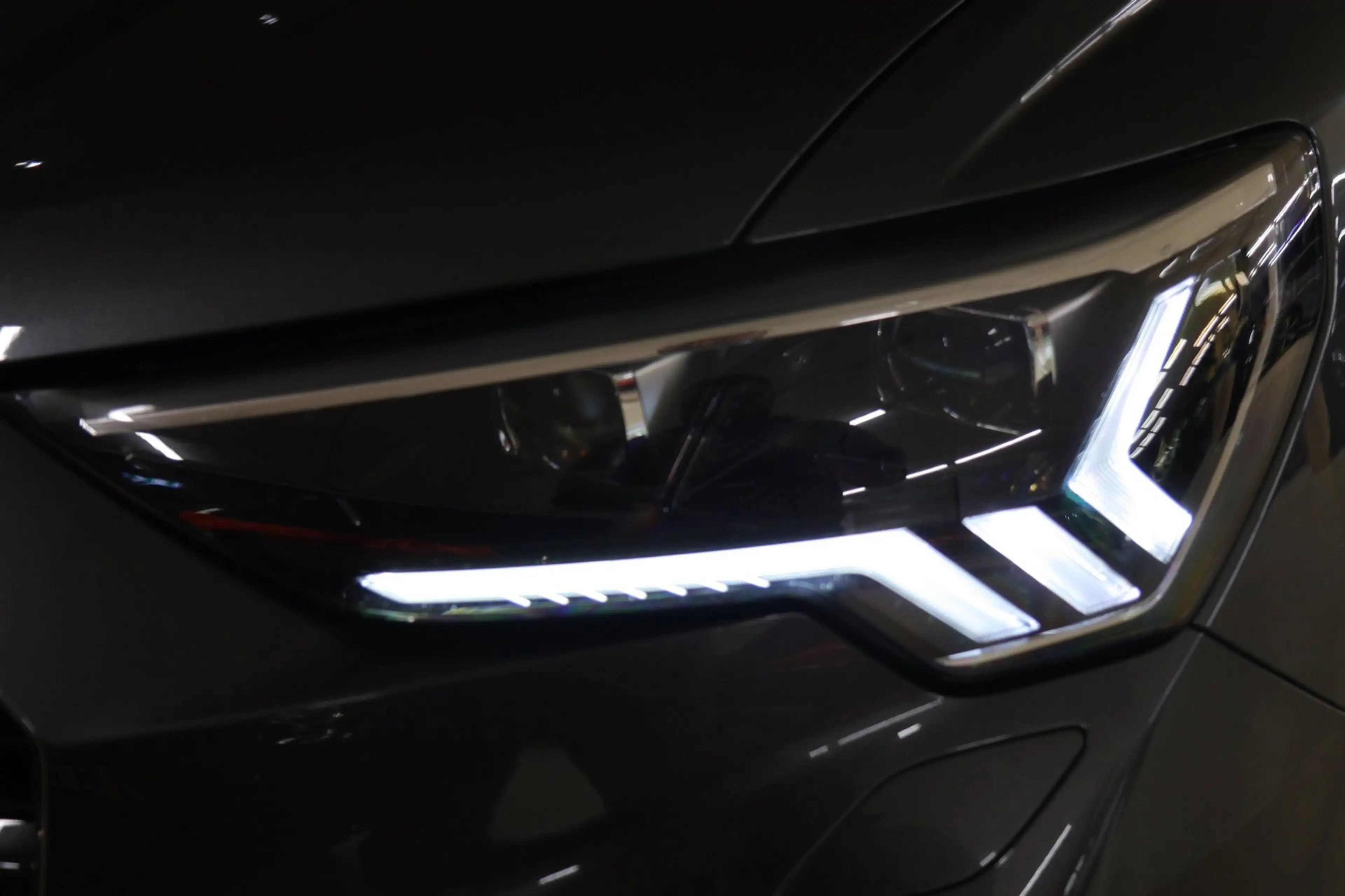 Audi RS Q3 Sportback TFSI Pano/360Cam/Carplay/RSStoelen/Blind — photo 10
