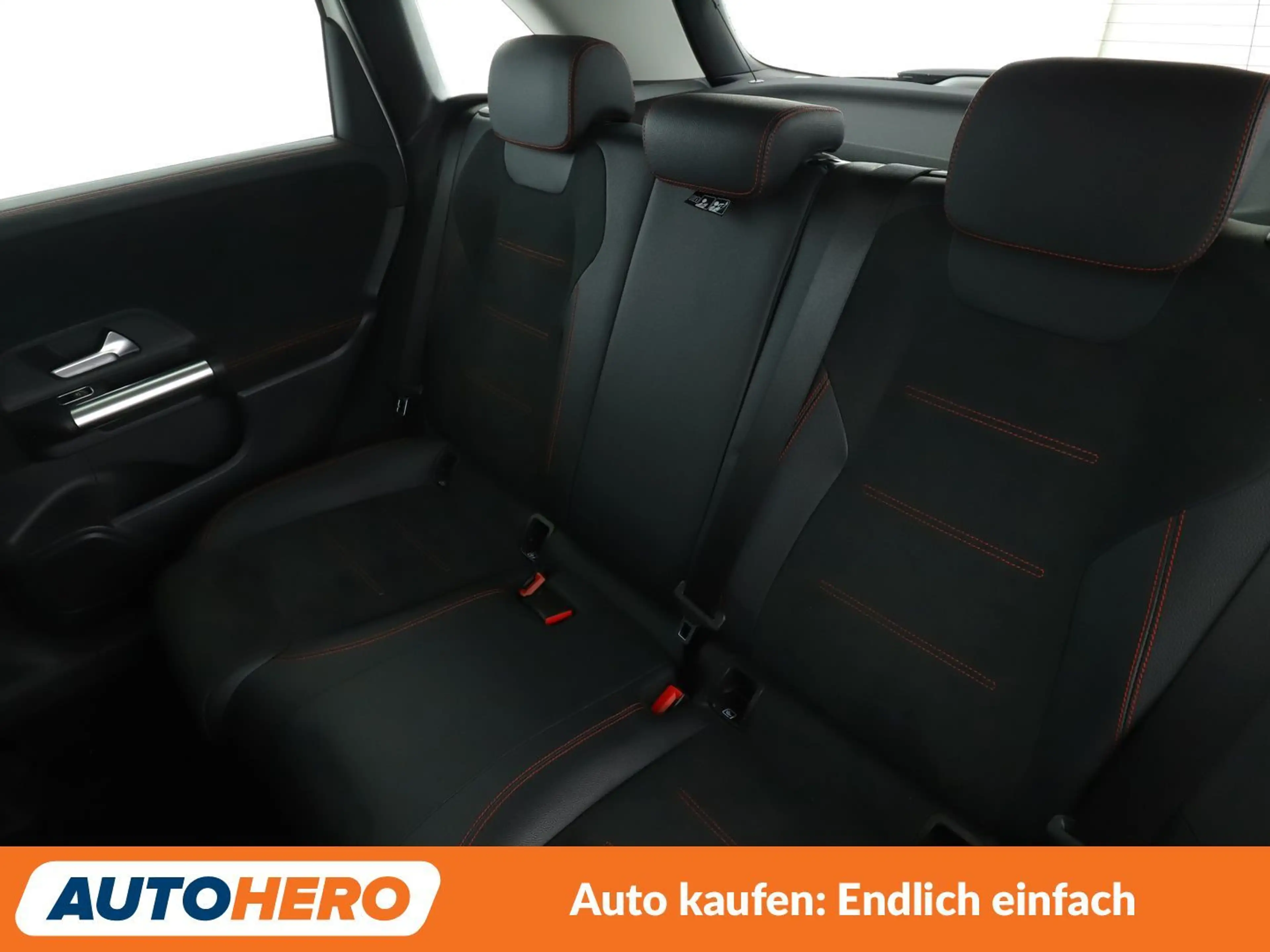 Mercedes-Benz B 180 B 180 AMG Line *NAVI*LED*TEMPO*CAM*PDC*SHZ* — photo 14