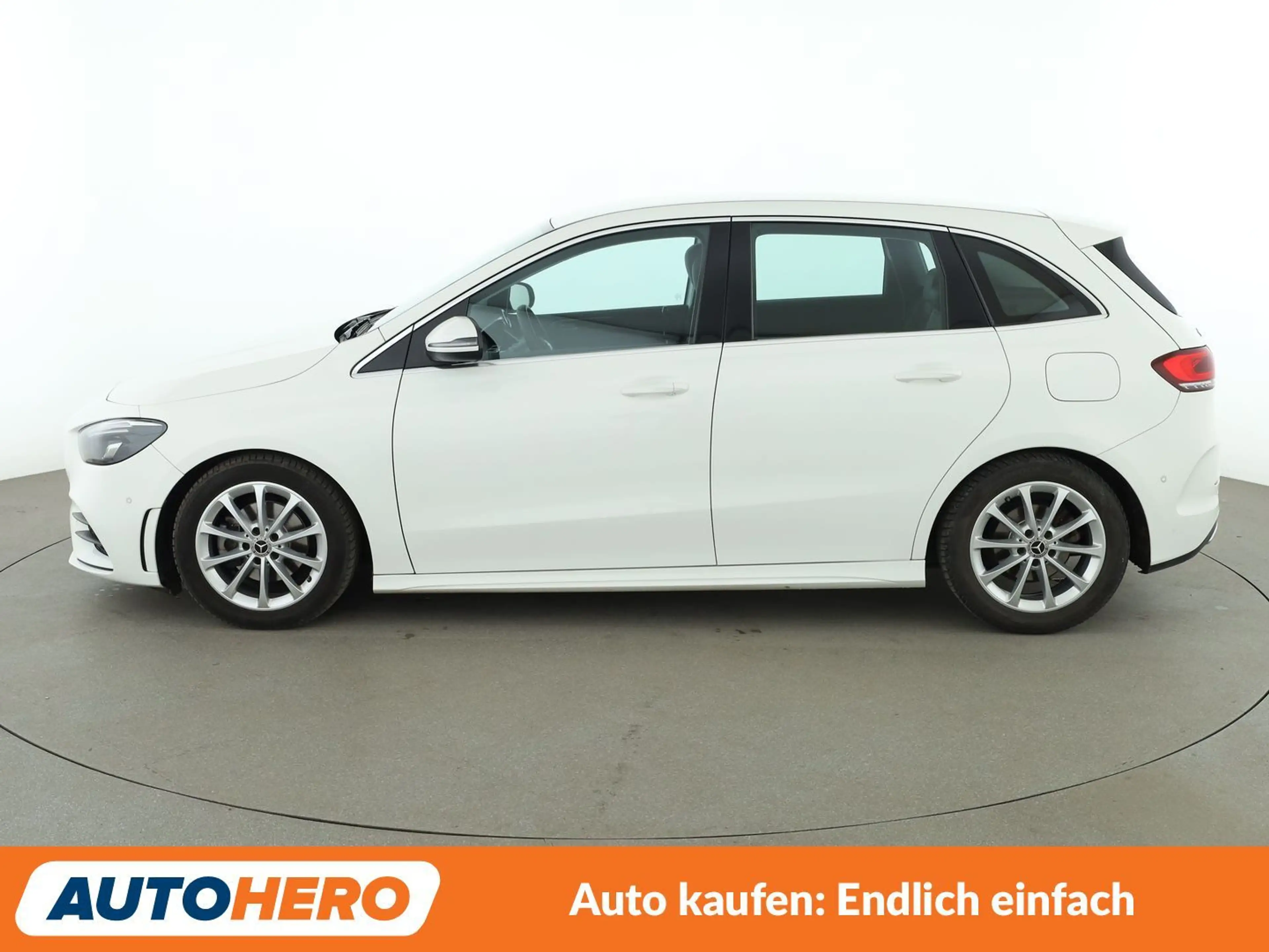 Mercedes-Benz B 180 B 180 AMG Line *NAVI*LED*TEMPO*CAM*PDC*SHZ* — photo 3