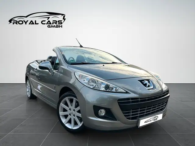 Peugeot 207 CC view 3