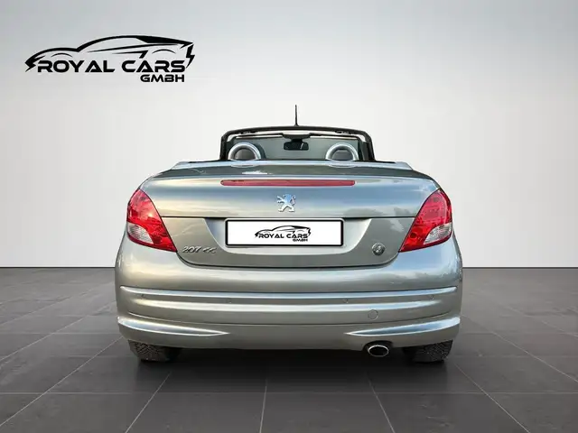 Peugeot 207 CC view 6