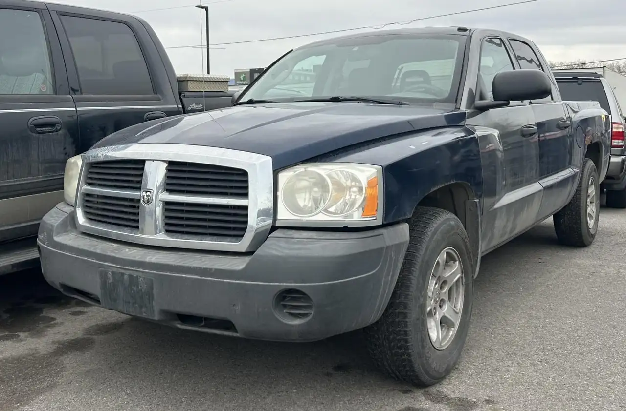 2005 Dodge Dakota