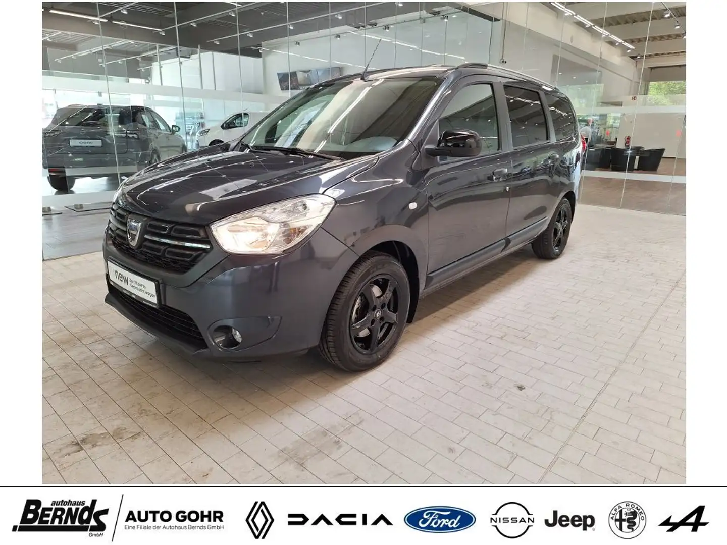 Dacia Lodgy TCe 100 GPF Comfort NAVI RKAM SHZ WKR AHK Šedá - 1