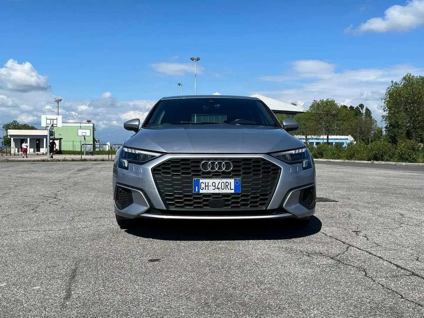 Audi A3 A3 Sportback 35 1.5 TFSI mhev Gris - 2
