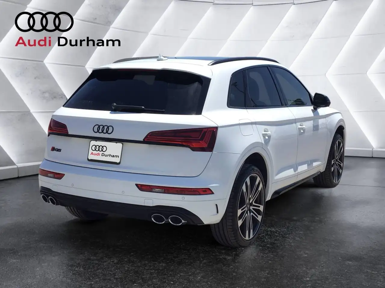 Audi SQ5 снимка Audi SQ5
