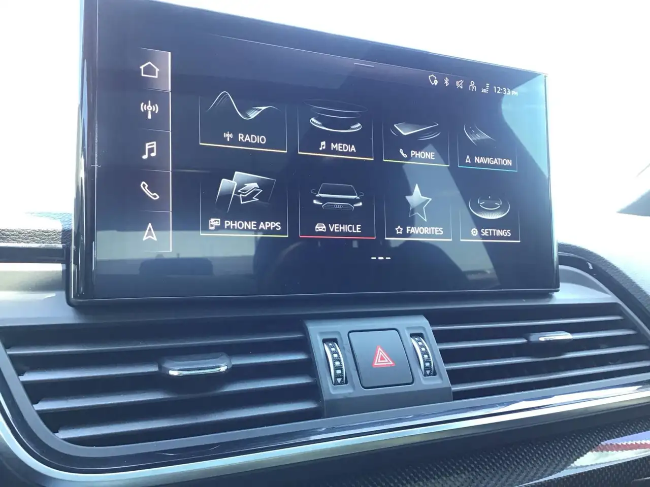 Audi SQ5 снимка Audi SQ5