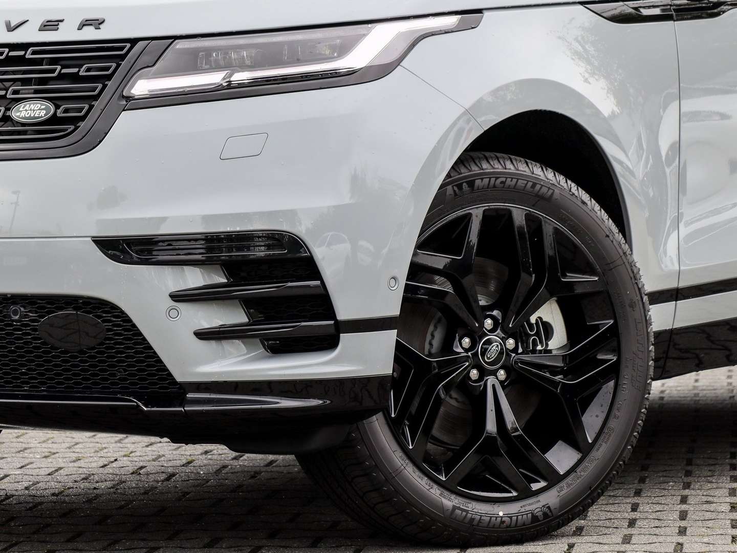 Land Rover Range Rover Velar D300 AWD Dynamic SE -  - Joinsteer - #2