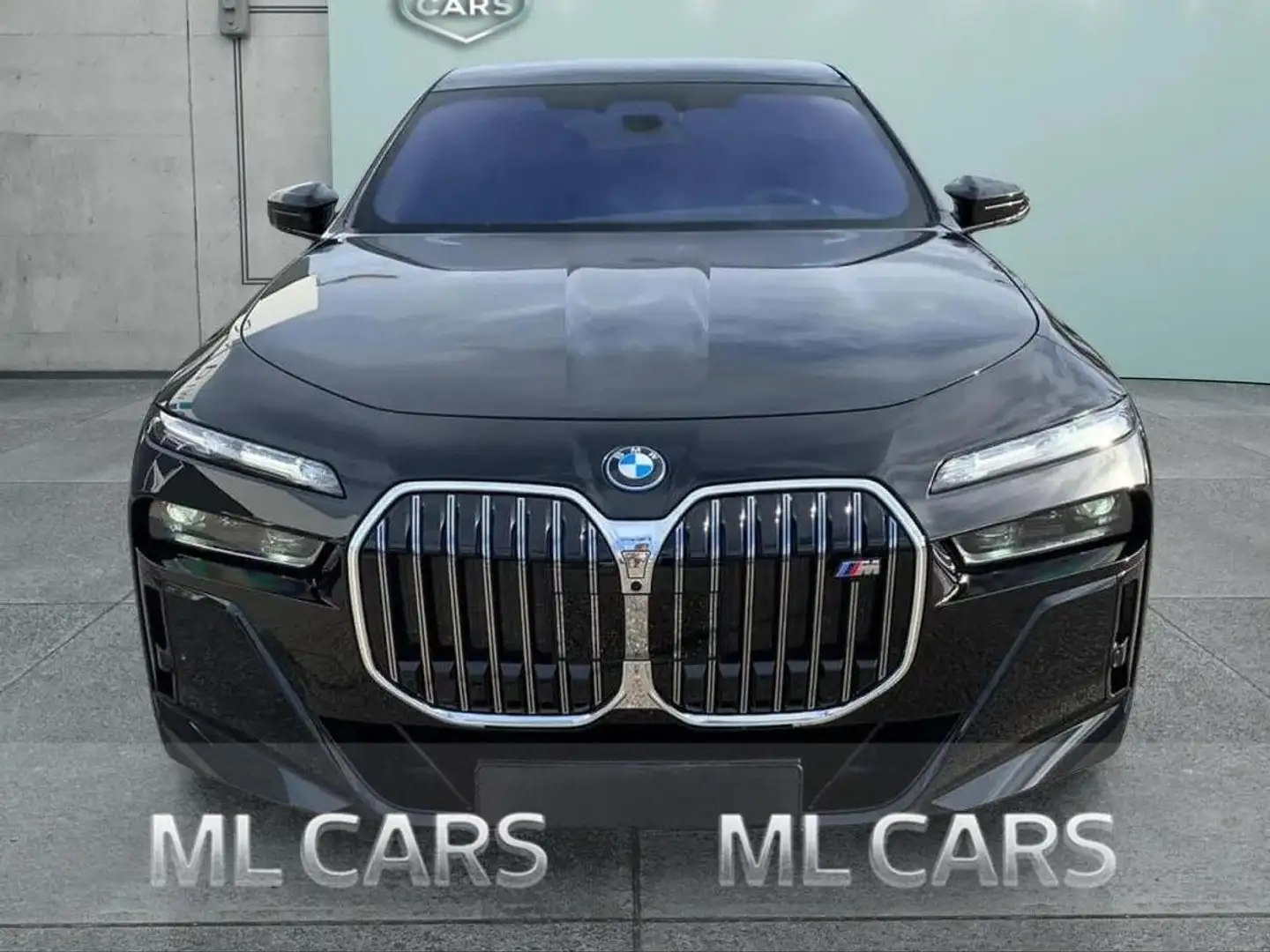 BMW i7 M70 xDrive Massage vo+hi*Sitzklima*Stand*Pano Noir - 2