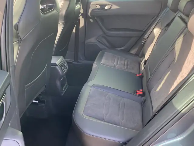 Cupra Ateca view 11