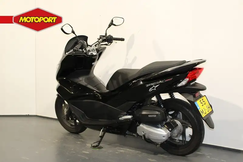 Honda PCX 150 - foto 4