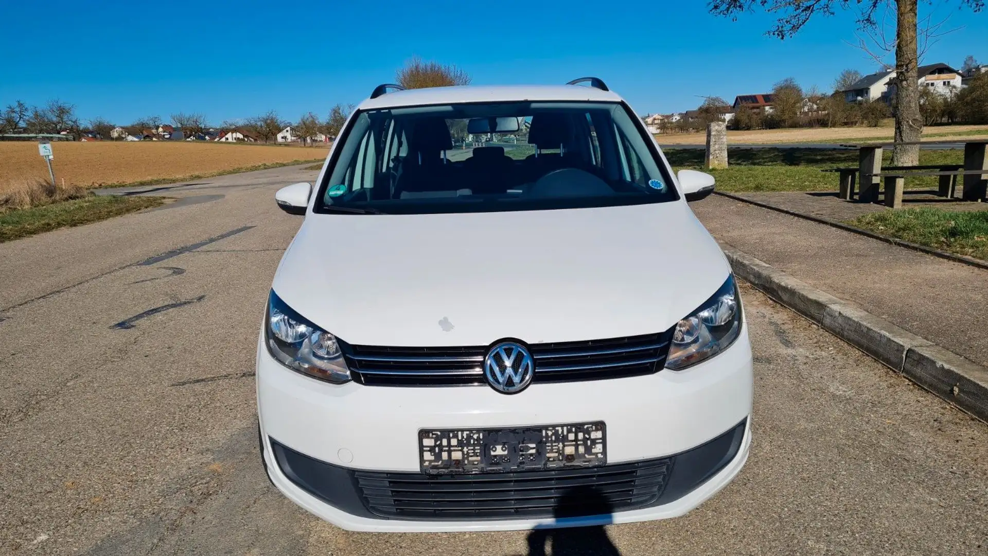Volkswagen Touran Trendline EcoFuel Weiß - 1