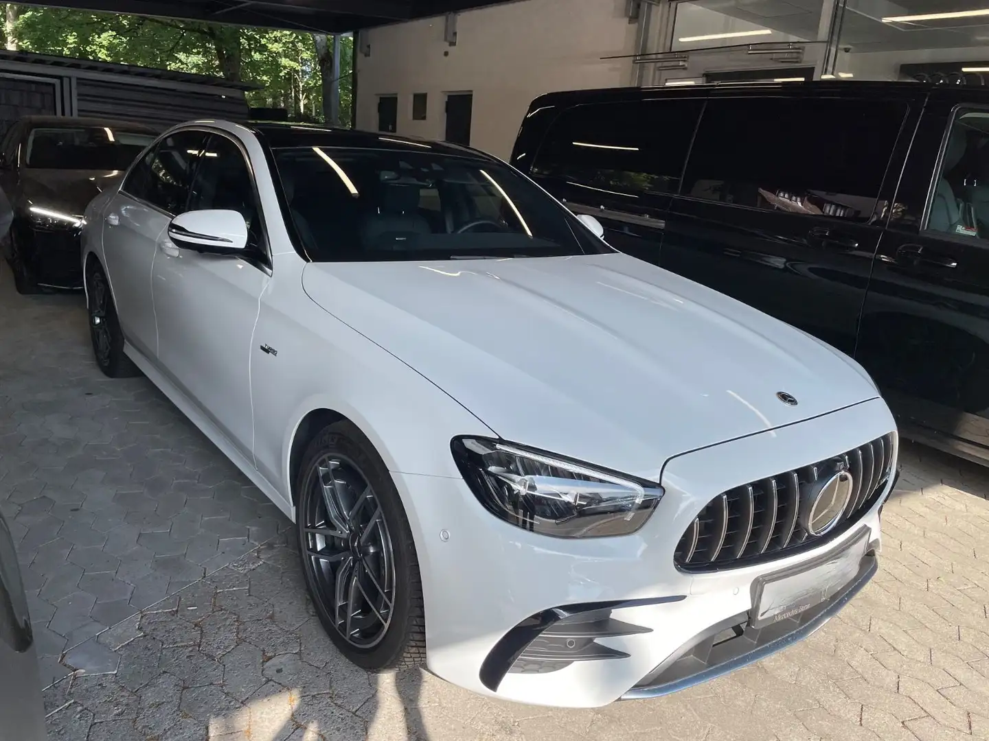 Mercedes-Benz E 53 AMG E -Klasse MBUX Panorama LED Garantie Blanc - 1