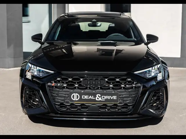 Audi RS3 view 5