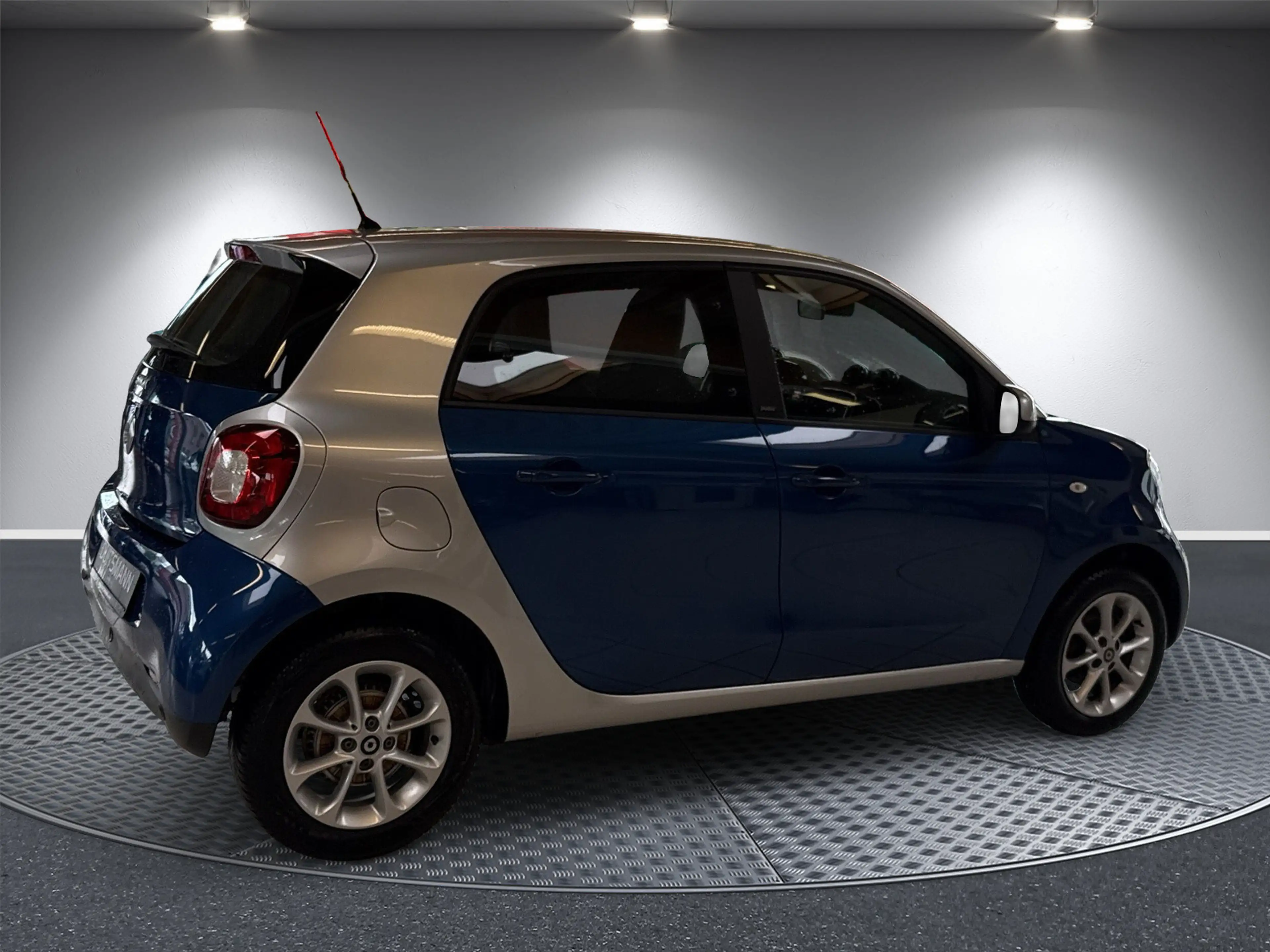 smart forFour Fahrradträger PDC-Sitzheizung — photo 5