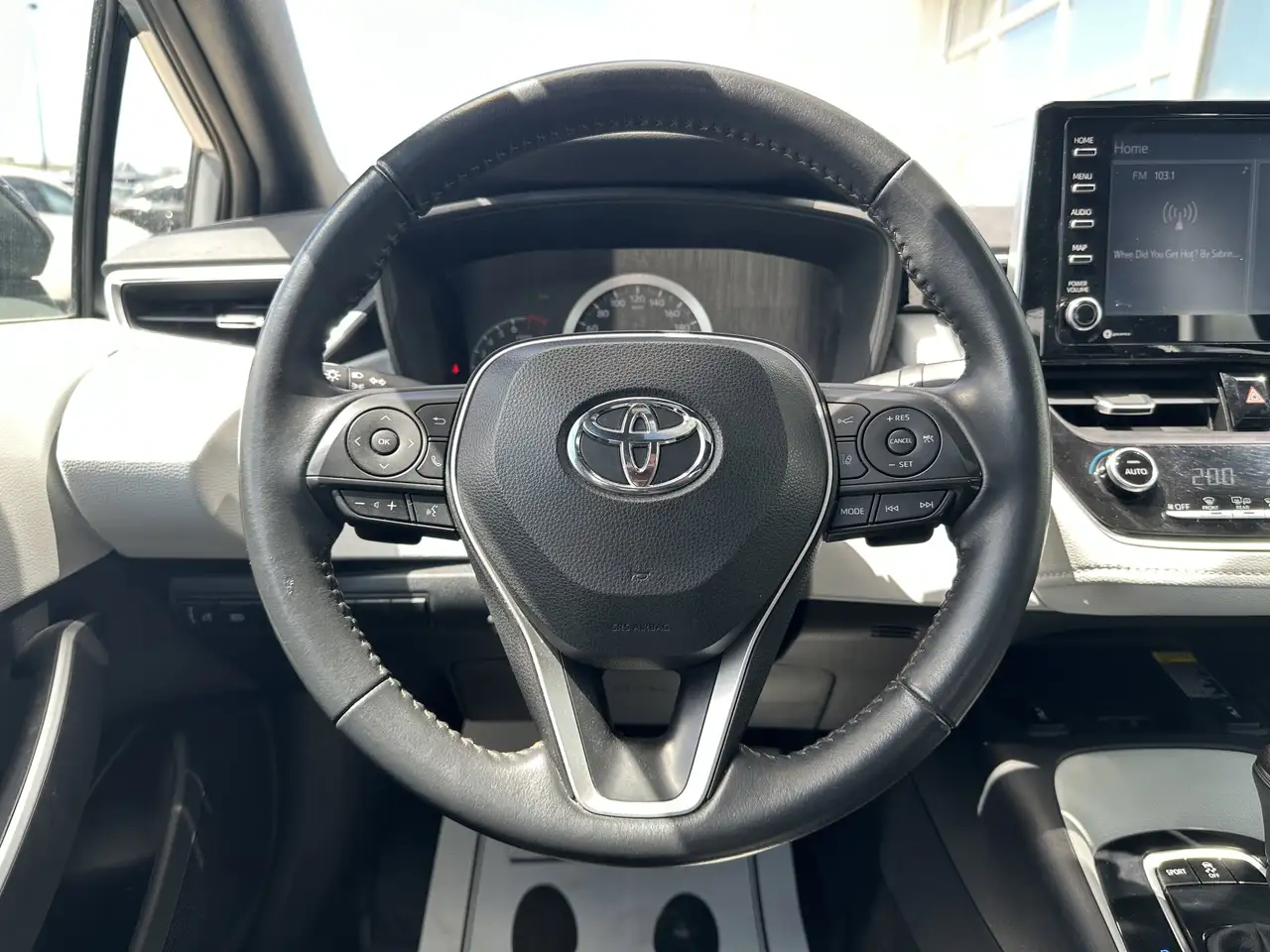 Toyota Corolla снимка Toyota Corolla