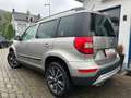 Skoda Yeti 2.0 TDI Adventure ALLRAD+XENON+KLIMATRO+6 GANG+PDC Grau - thumbnail 3