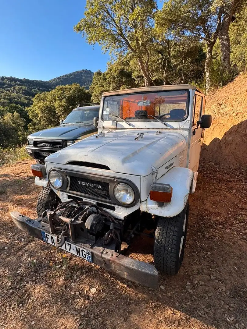 Toyota Land Cruiser BJ 43 - 2