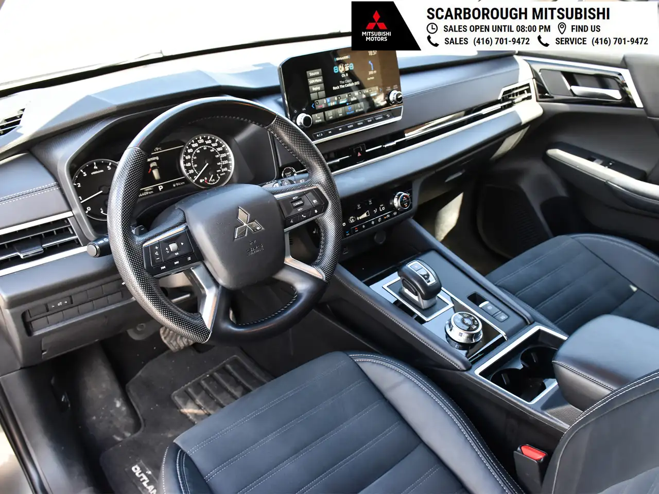 Mitsubishi Outlander снимка Mitsubishi Outlander