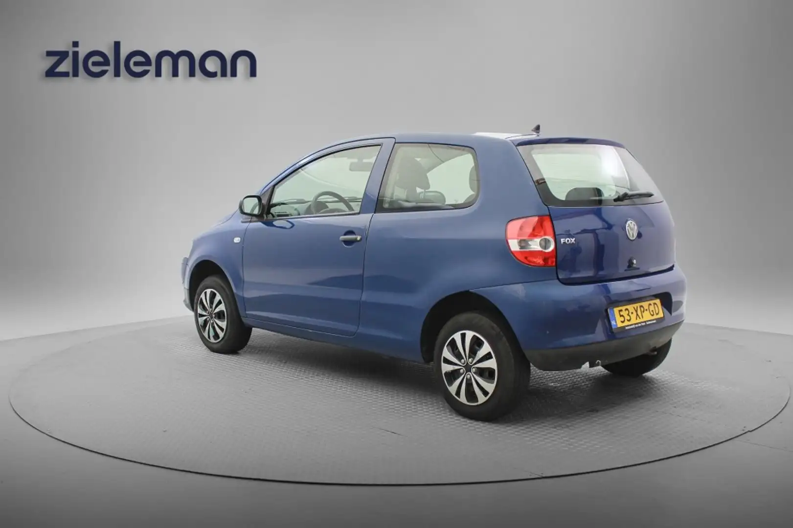 Volkswagen Fox 1.2 Trendline Bleu - 2