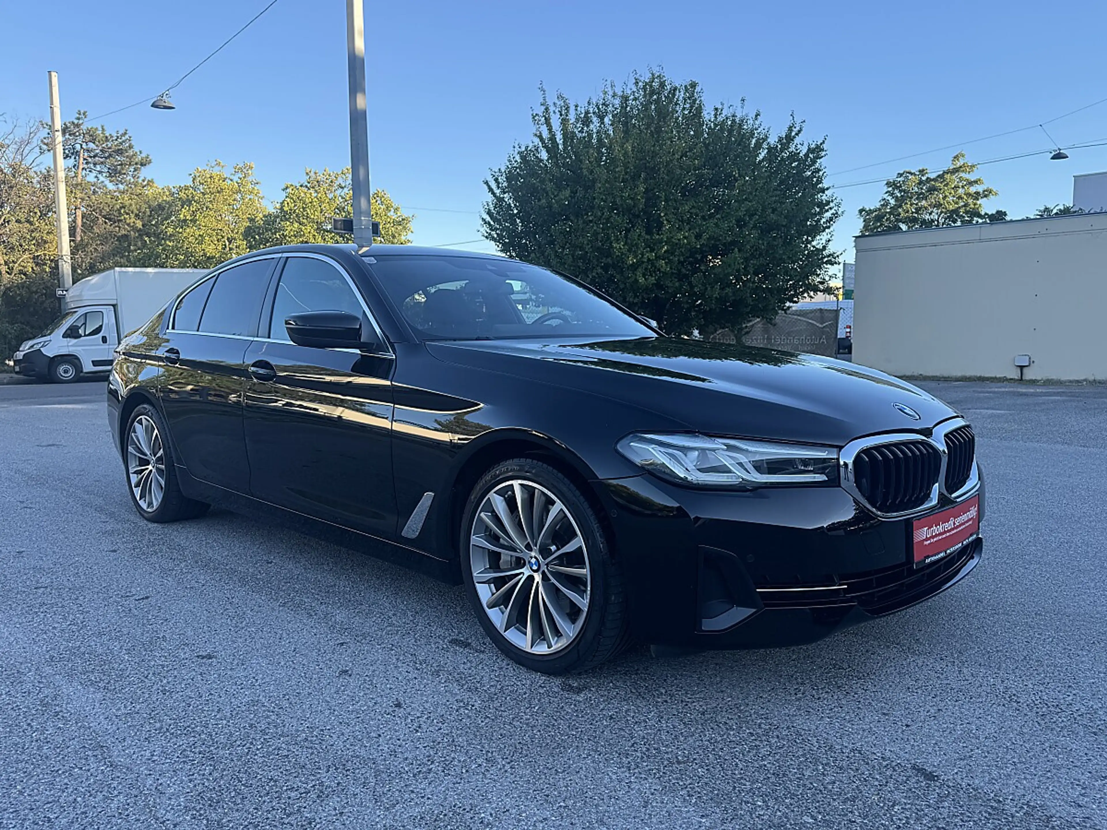 BMW 530 d xDrive / HEAD-UP / VIRTUAL COCKPIT / AMBIENTE... — photo 8