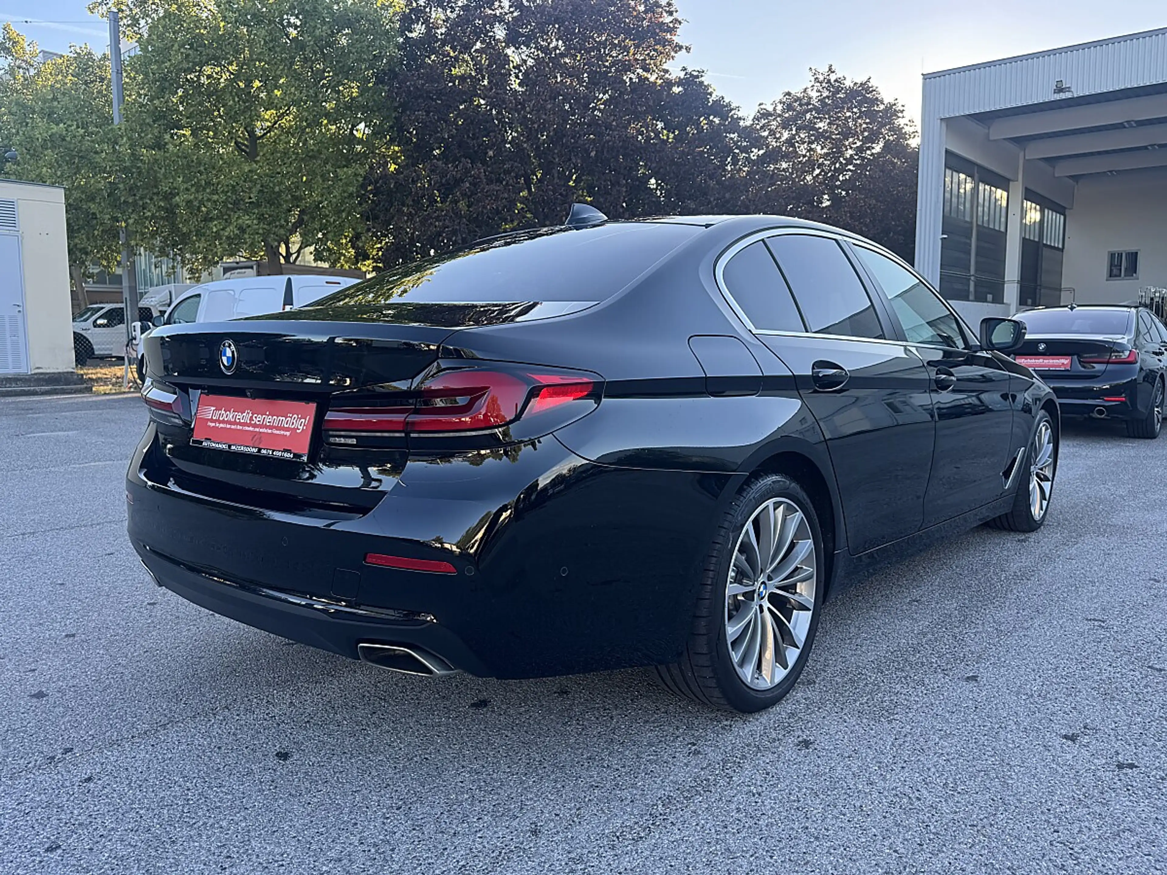 BMW 530 d xDrive / HEAD-UP / VIRTUAL COCKPIT / AMBIENTE... — photo 6
