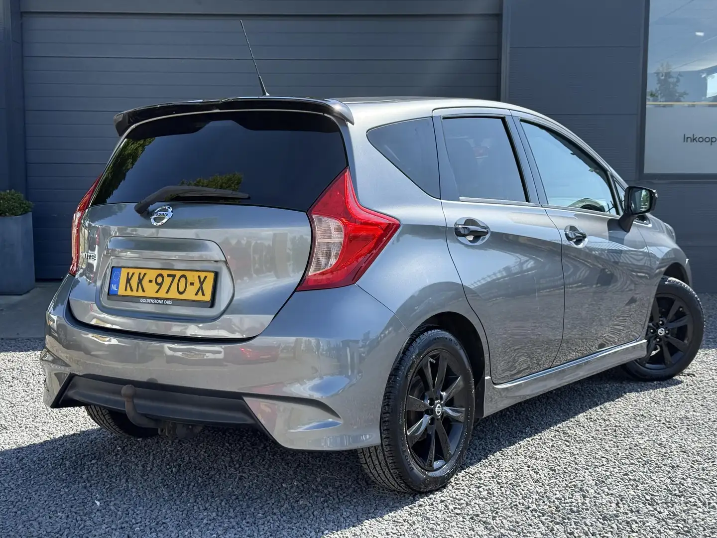 Nissan Note 1.2 Black Edition 2e Eigenaar,Navi,Trekhaak,Airco, Grijs - 2