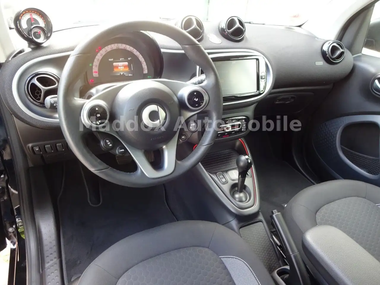 smart forTwo 2022 — фото 11