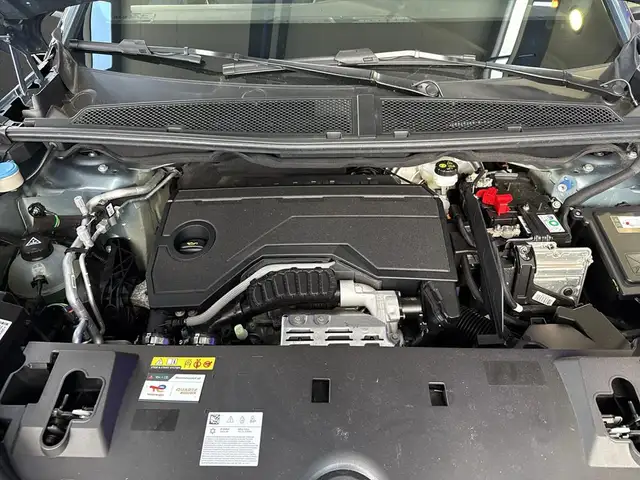 Peugeot 3008 view 7