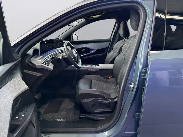 Peugeot 3008 view 12