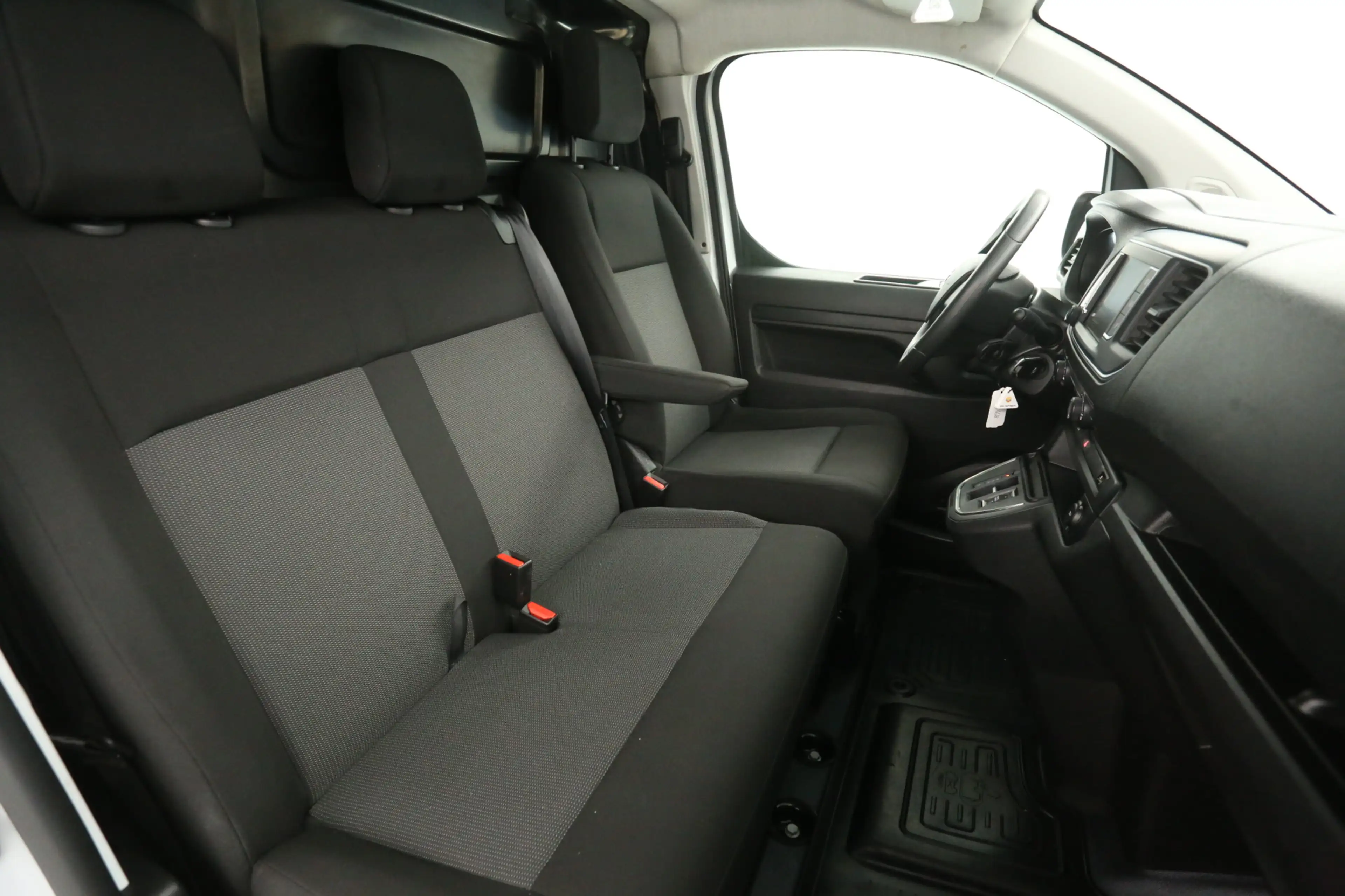 Toyota Proace Electric Worker 75 kWh L2H1 Long Range | Snelladen — photo 12
