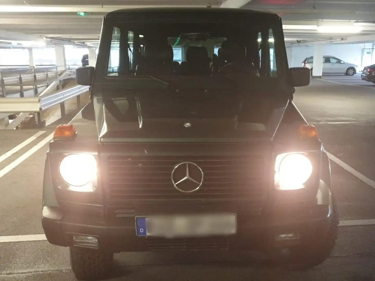 Mercedes-Benz G 300 G 300 TD Зелений - 2