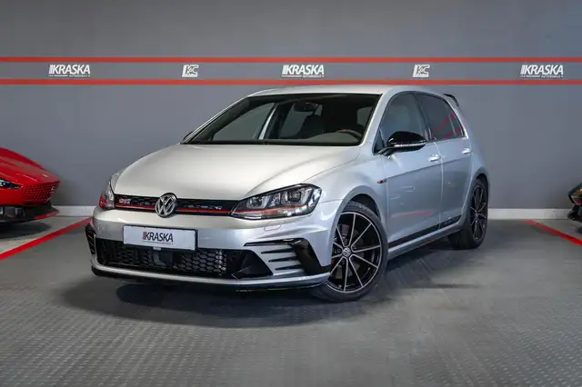 Volkswagen Golf main image