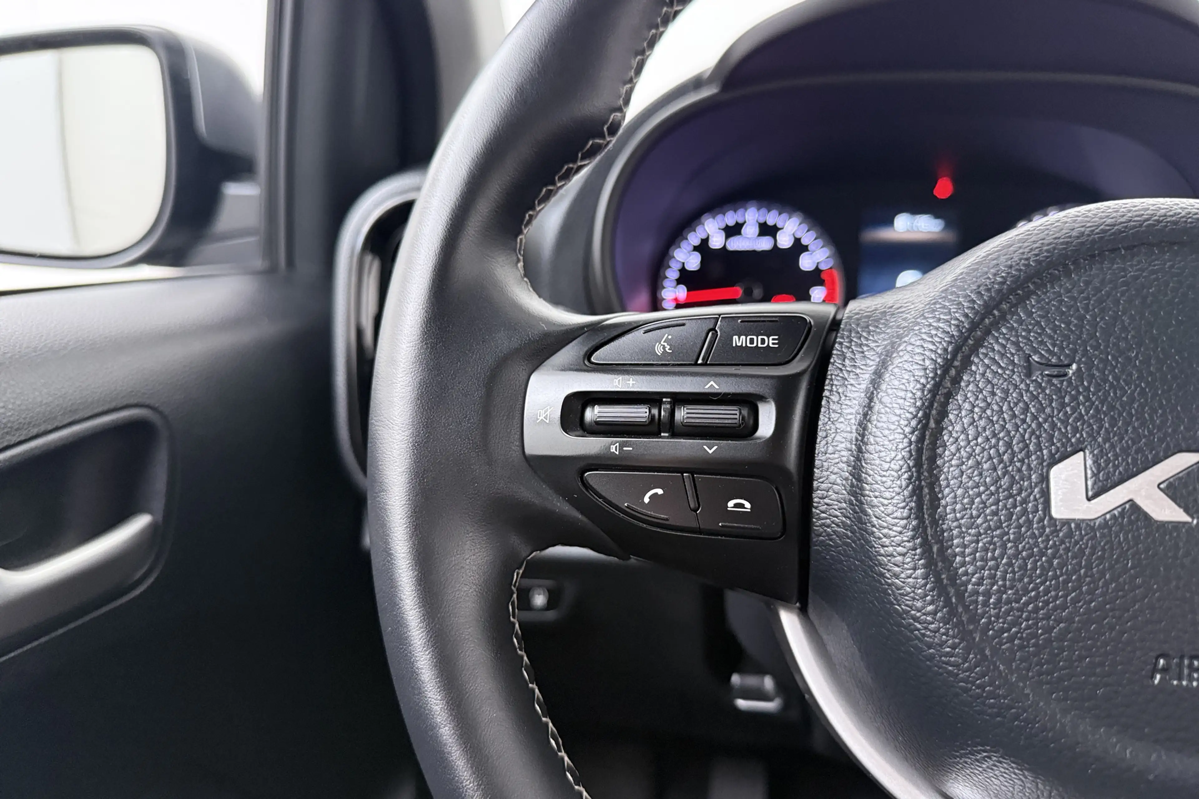 Kia Picanto 1.0 DPi DynamicLine Camera Carplay Cruise — photo 18