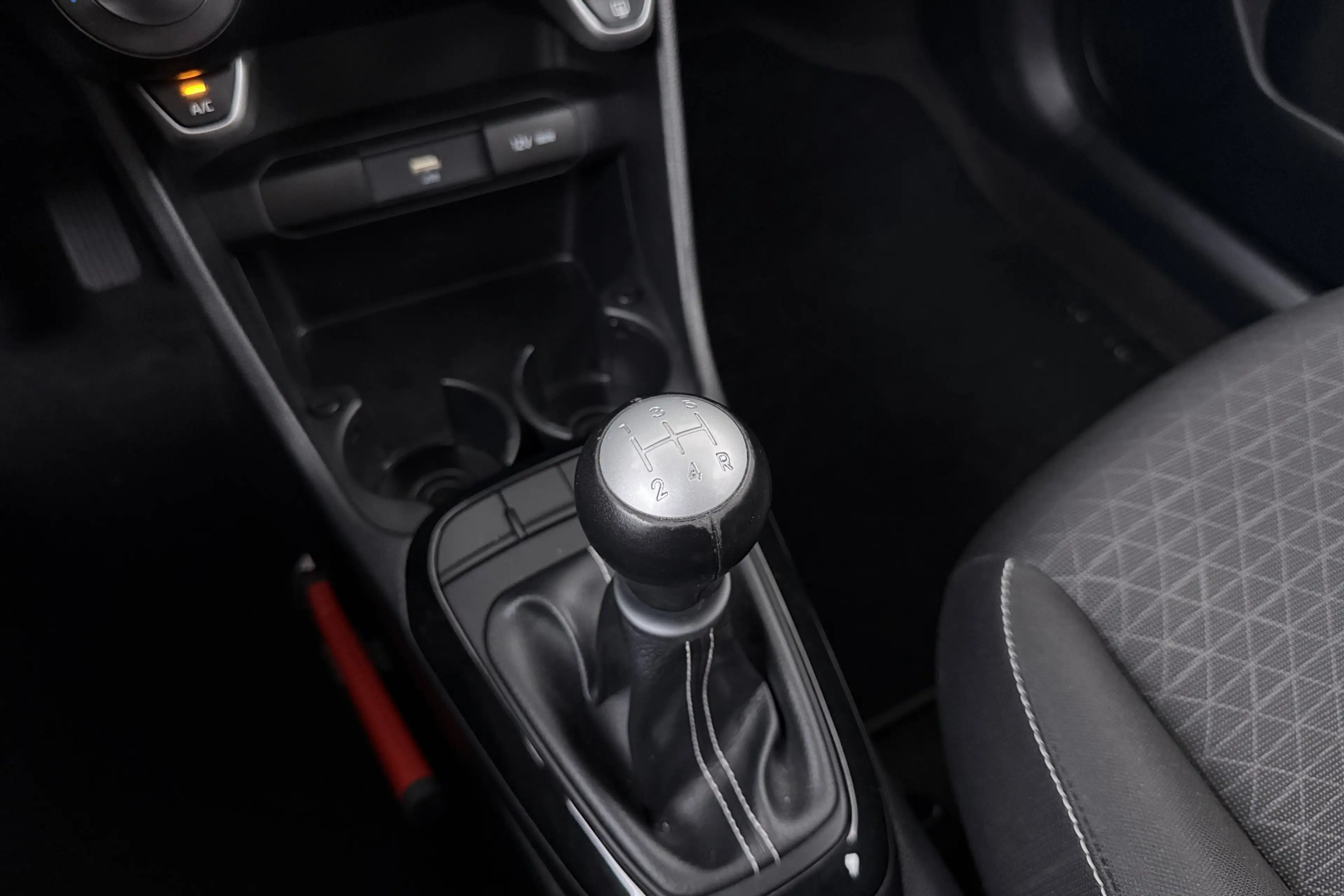 Kia Picanto 1.0 DPi DynamicLine Camera Carplay Cruise — photo 26