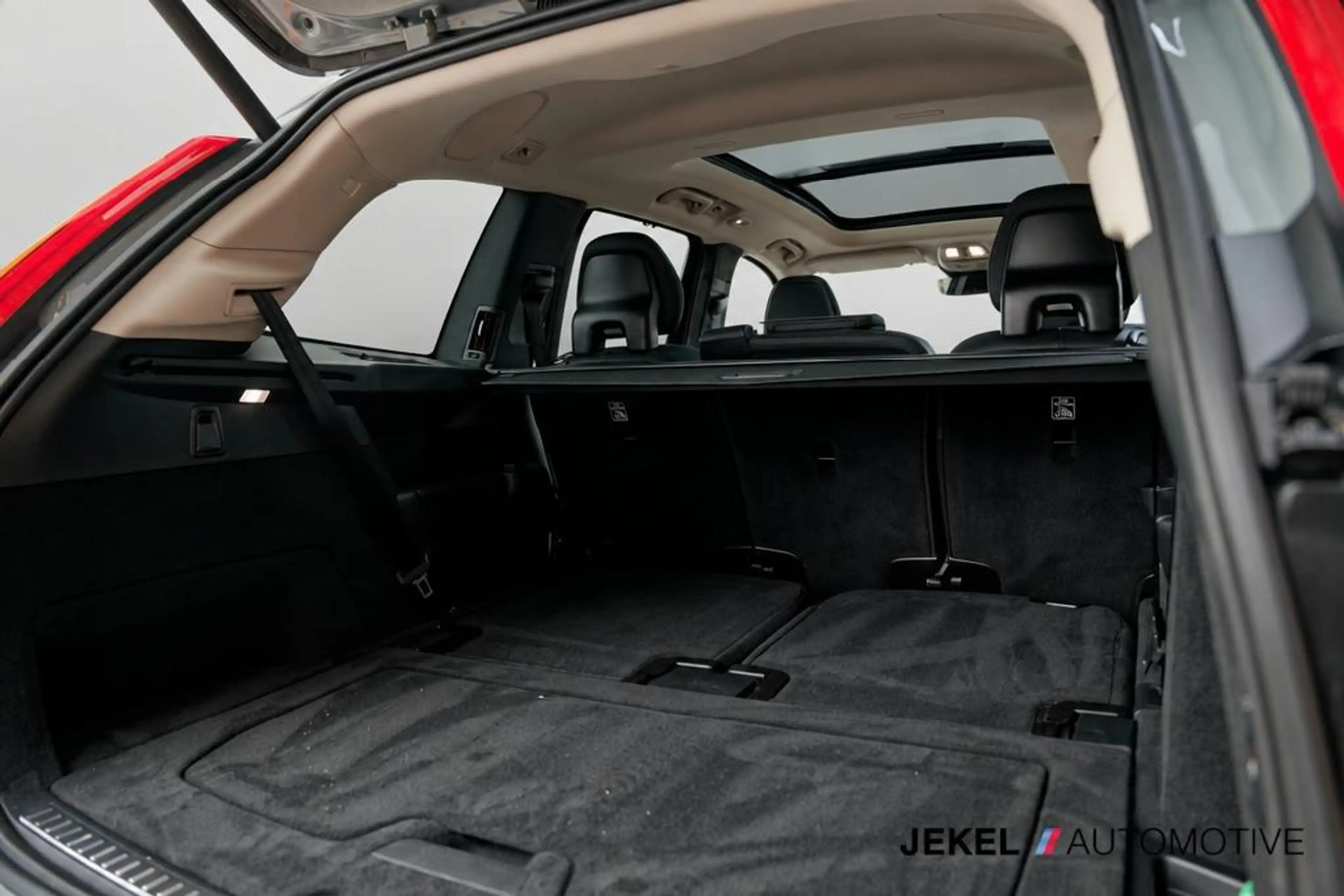 Volvo XC90 2.0 T8 Recharge AWD Plus Dark Panoramadak, LM velg — photo 4