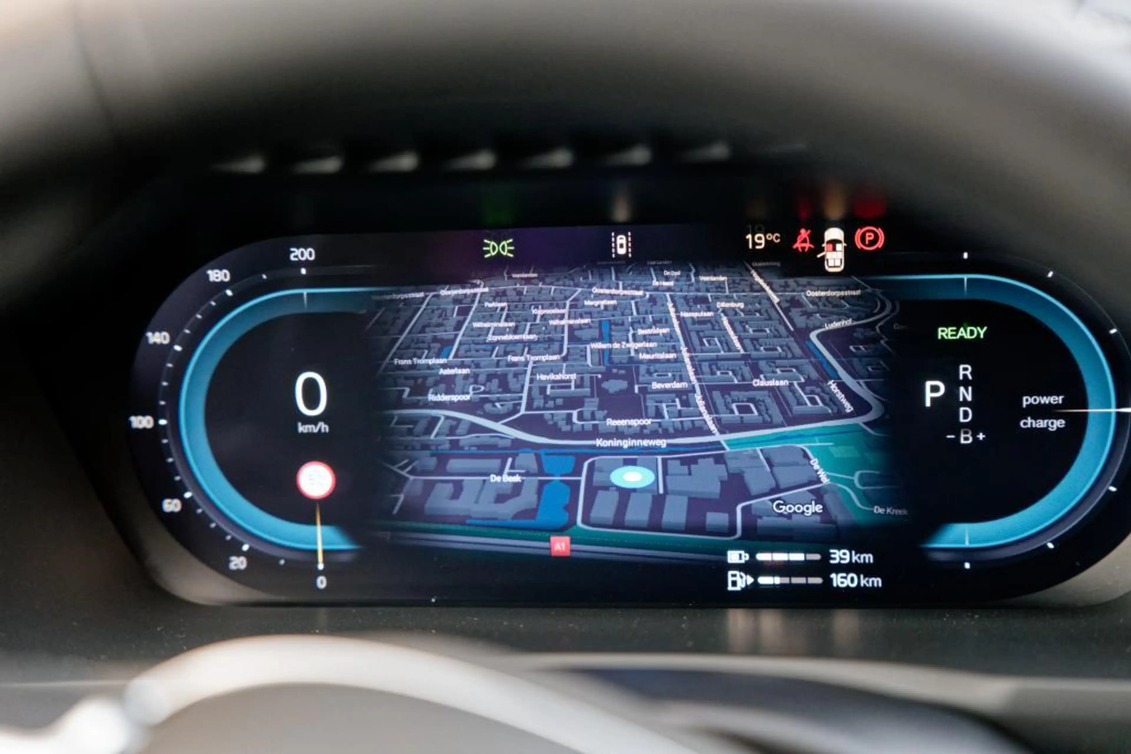 Volvo XC90 2.0 T8 Recharge AWD Plus Dark Panoramadak, LM velg — photo 16