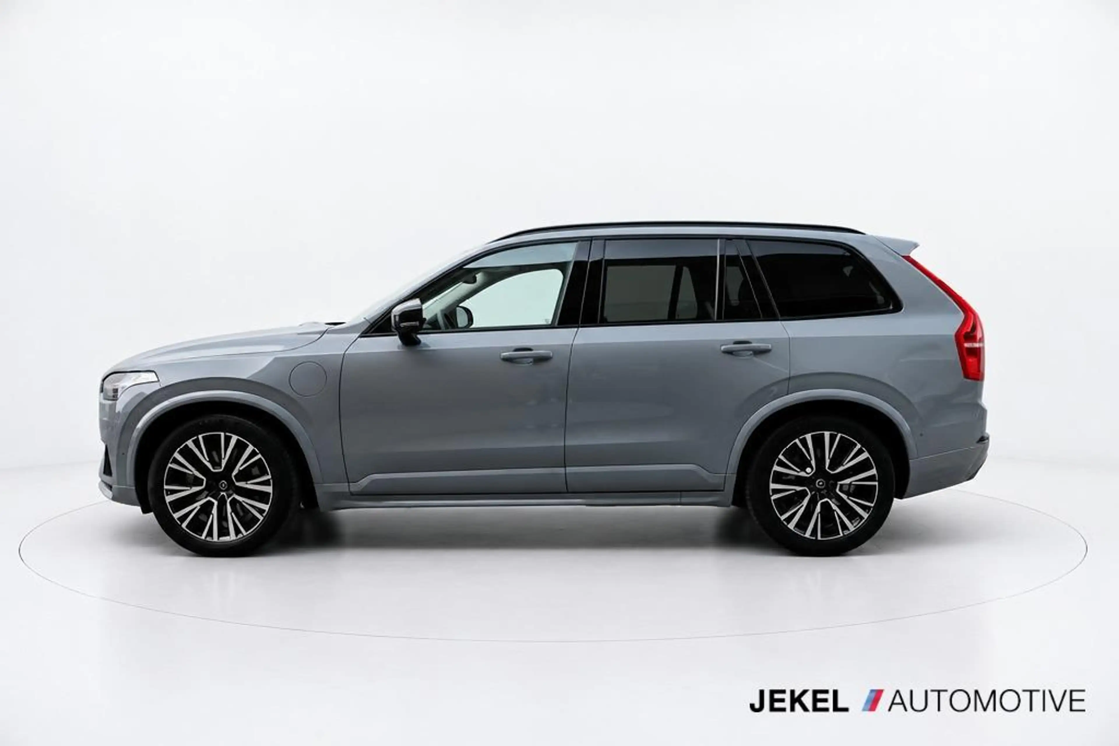 Volvo XC90 2.0 T8 Recharge AWD Plus Dark Panoramadak, LM velg — photo 3