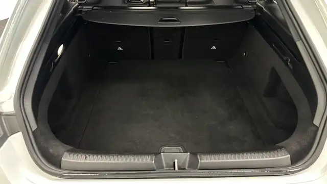 Mercedes-Benz Cla Class view 6