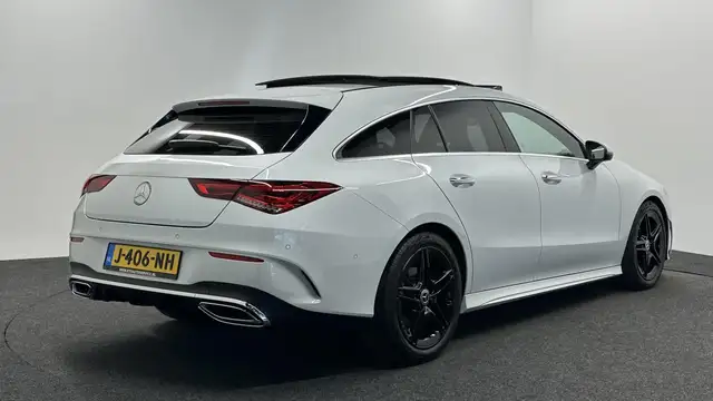 Mercedes-Benz Cla Class view 2