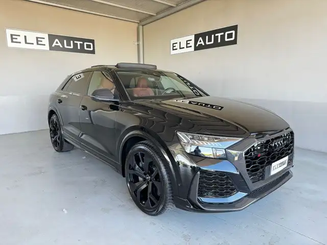 Audi RS Q8 TFSI V8 quattro tiptr. 23" - Tetto Ap. Panoramico - Carbon Kit Int+est. - Freni Carboceramica - Iva Esposta