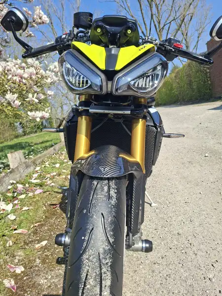 Triumph Speed Triple 1200 RS - foto 5