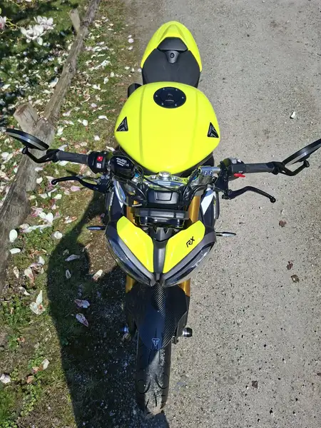 Triumph Speed Triple 1200 RS - foto 4