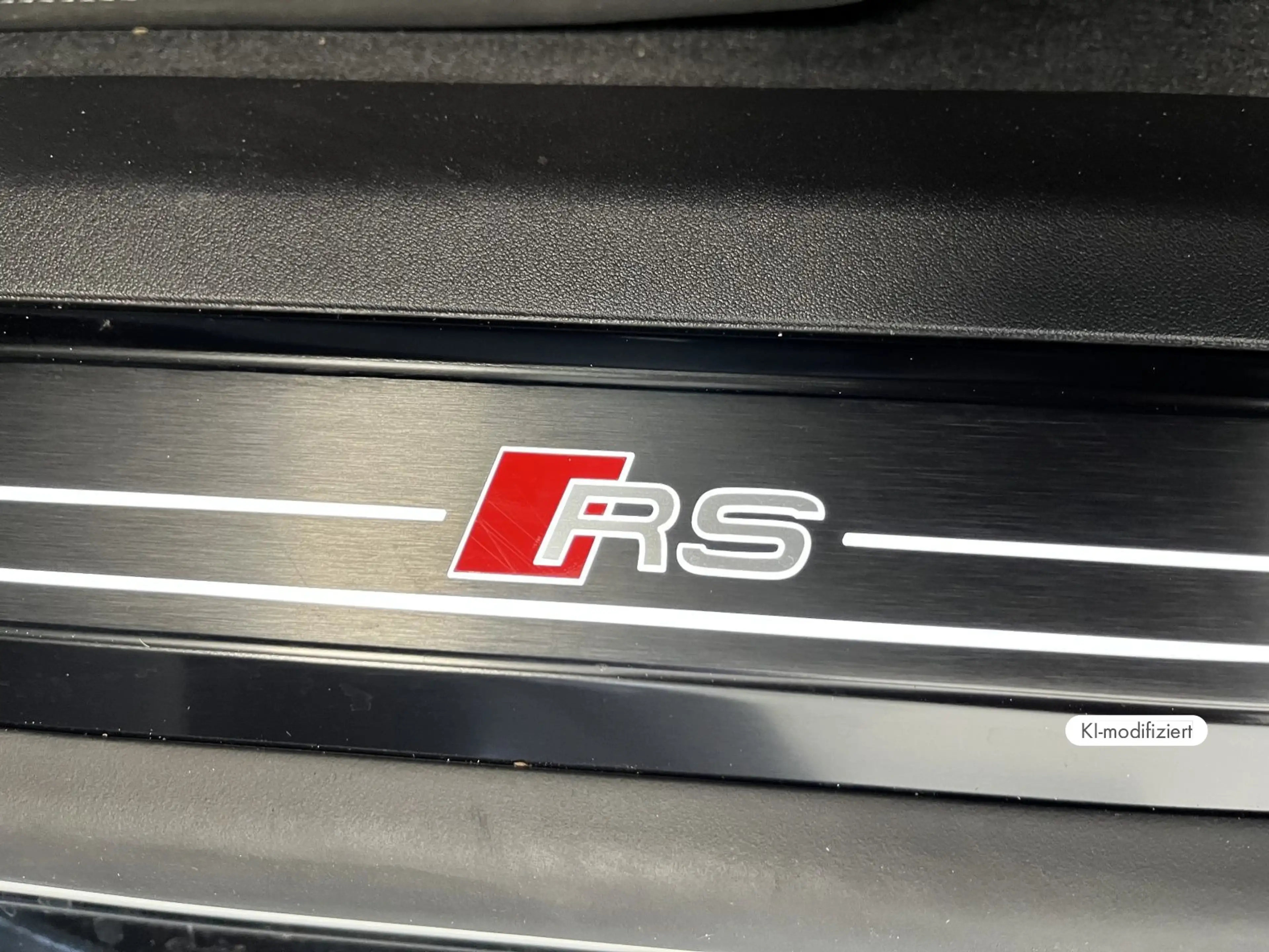 Audi RS e-tron GT quattro — photo 9
